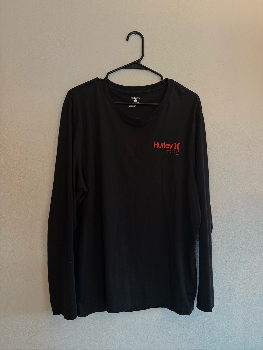 Hurley Men’s Black Long Sleeve Tee with Red Logo - size L